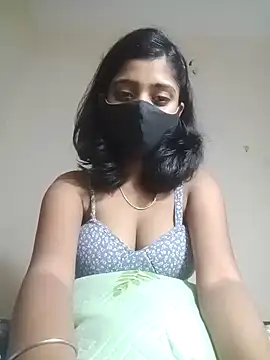 HotKhushi13 online show from December 22, 8:36 pm