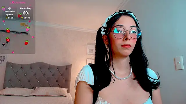 brooklove doll online show from September 16, 4:24 am