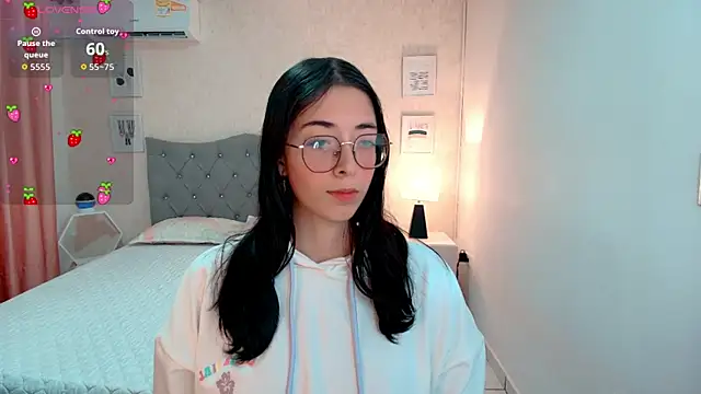 brooklove doll online show from September 23, 1:52 am