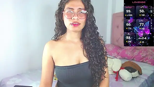 Snapshot of Cynthia_hazel chatting on November 29, 4:04 am Cynthia hazel online show from November 29, 4:04 am