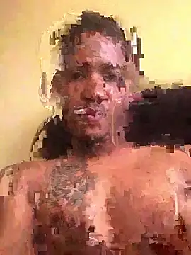 lionheart05 online show from December 3, 9:44 am