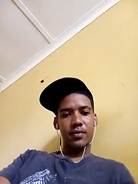 lionheart05 online show from March 13, 8:43 am