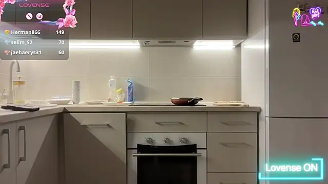 YeKaterinas online show from April 21, 1:42 am