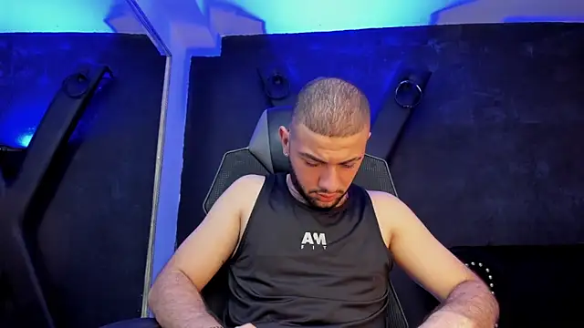 MaximusDick1  online show from September 14, 3:05 am