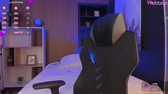 MaximusDick1  online show from March 21, 12:43 pm