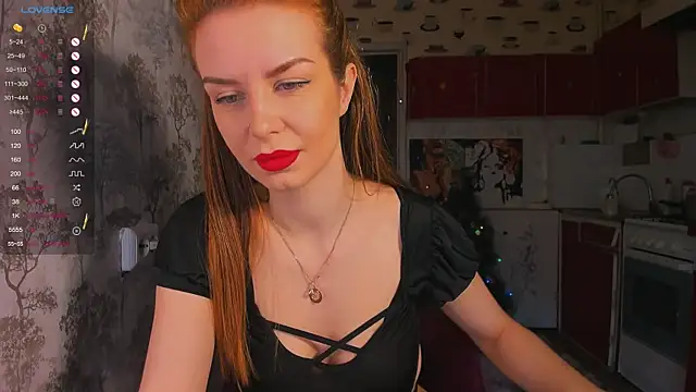 the perfectgirl online show from January 17, 9:49 am