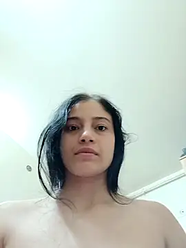 Virgin Pussy Love online show from May 9, 9:09 pm