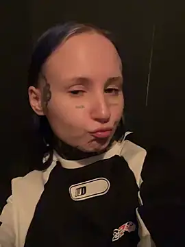 mei honey  online show from January 26, 11:39 pm