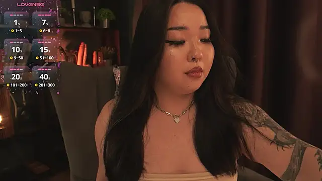 mei honey  online show from October 14, 10:10 pm