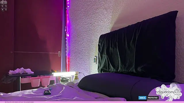 Snapshot of bearcloudcomputa chatting on March 2, 6:36 am bearcloudcomputa online show from March 2, 6:36 am