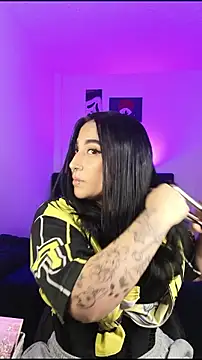 Pauilina online show from April 21, 9:28 pm