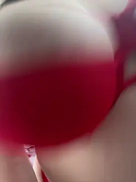 Snapshot of KarinaCelinne chatting on March 5, 12:01 pm KarinaCelinne online show from March 5, 12:01 pm