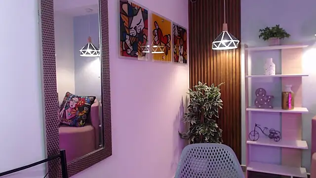 Dalila Sky online show from April 17, 6:11 pm