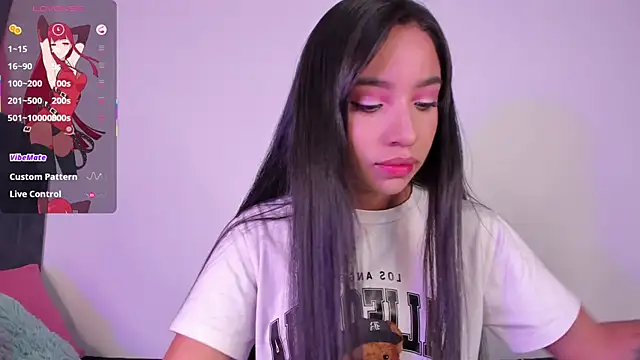 Snapshot of Mereo_leona chatting on October 13, 10:54 pm Mereo leona online show from October 13, 10:54 pm