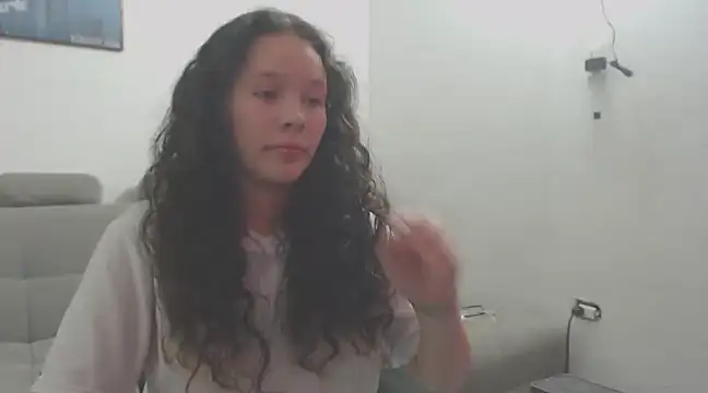 Yeimi360 online show from March 9, 8:40 am