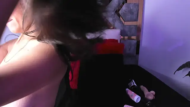 Snapshot of BRITHANY_SPARK chatting on December 26, 10:09 pm BRITHANY SPARK online show from December 26, 10:09 pm