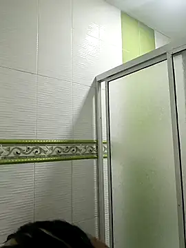 Snapshot of devi_black13_ chatting on January 1, 11:29 pm devi black13  online show from January 1, 11:29 pm