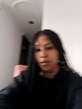 Snapshot of devi_black13_ chatting on March 4, 9:32 pm devi black13  online show from March 4, 9:32 pm