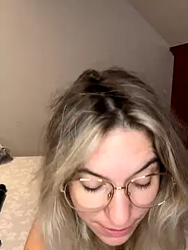 carlaaa online show from September 29, 7:51 pm