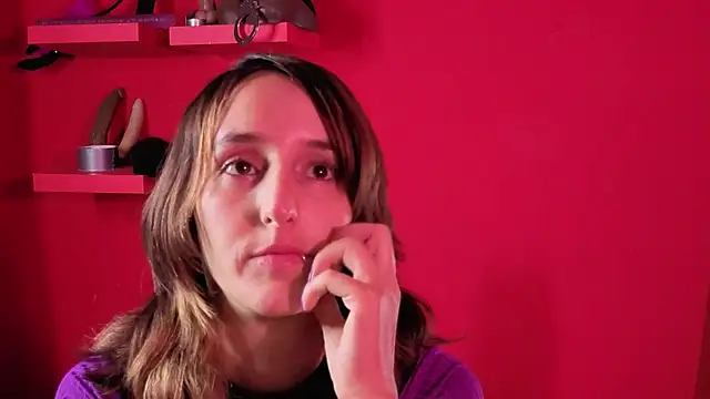 Snapshot of Ambar_Roux_ chatting on November 25, 2:22 am Ambar Roux online show from November 25, 2:22 am