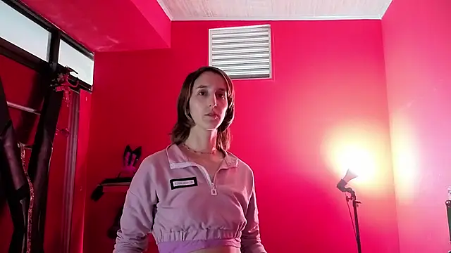 Ambar Roux  online show from February 25, 12:59 pm