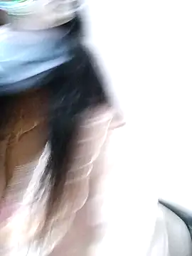 Snapshot of Amaaya_Baby chatting on January 28, 1:39 am Amaaya Baby online show from January 28, 1:39 am