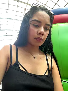  Luana online show from November 4, 7:02 pm