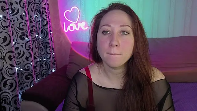 KellyCrystall online show from March 27, 5:13 am