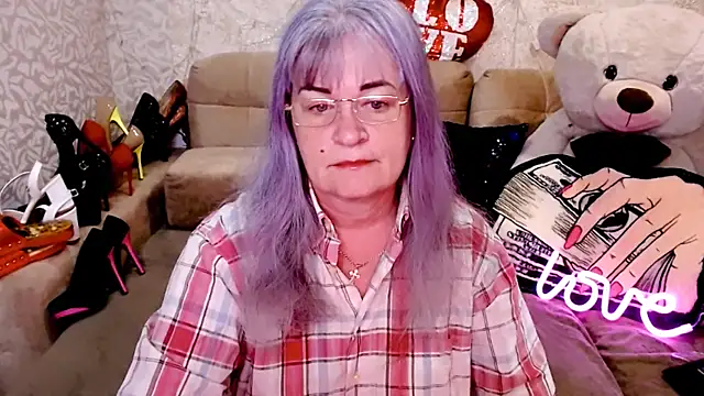 Snapshot of SiberiabBerry chatting on April 26, 2:53 am SiberiabBerry online show from April 26, 2:53 am