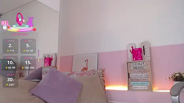 Snapshot of violeta_leon chatting on March 12, 6:29 am violeta leon online show from March 12, 6:29 am