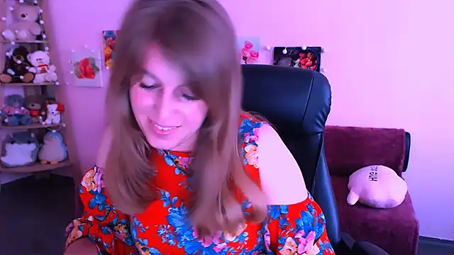 Snapshot of Hot_Milady chatting on May 25, 7:36 am Hot Milady online show from May 25, 7:36 am