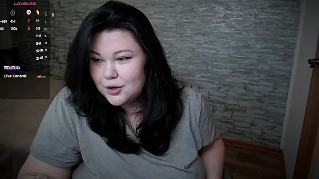 Snapshot of NicaMeow chatting on March 12, 7:46 am NicaMeow online show from March 12, 7:46 am