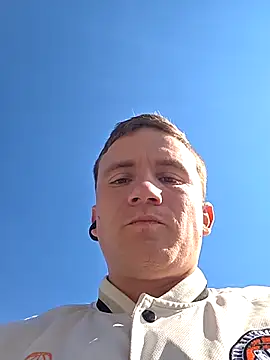 Snapshot of monitobuenchorro chatting on September 16, 4:52 pm monitobuenchorro online show from September 16, 4:52 pm