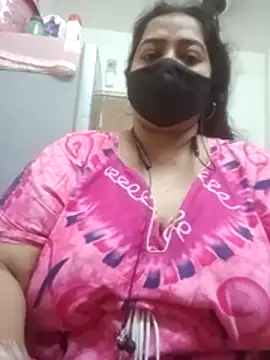 zeepe19 online show from April 5, 8:39 pm