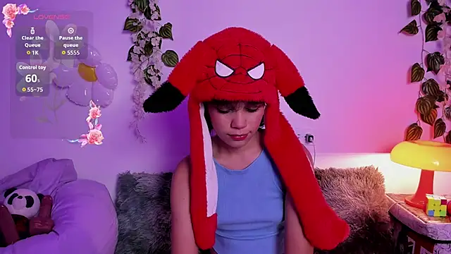 Snapshot of fernanda_indie chatting on November 11, 2:22 am fernanda indie online show from November 11, 2:22 am