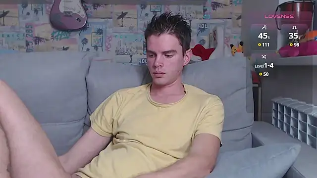 Snapshot of Mike_Burn chatting on December 18, 2:28 pm Mike Burn online show from December 18, 2:28 pm