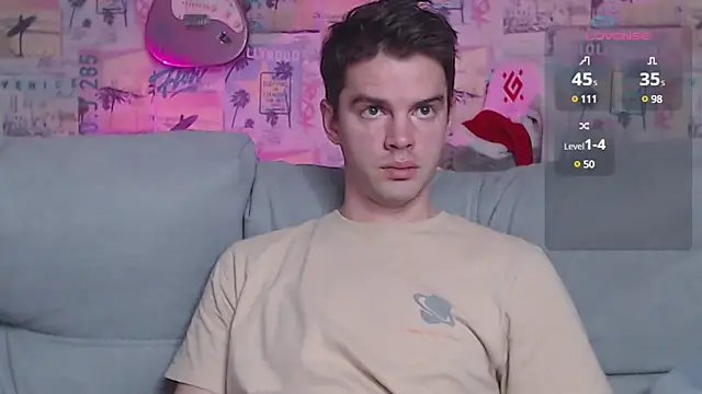 Snapshot of Mike_Burn chatting on January 1, 2:31 pm Mike Burn online show from January 1, 2:31 pm