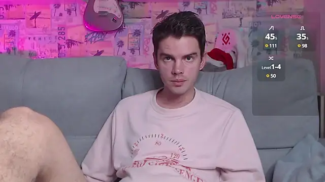 Snapshot of Mike_Burn chatting on January 2, 12:46 pm Mike Burn online show from January 2, 12:46 pm