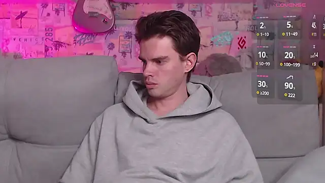 Snapshot of Mike_Burn chatting on February 10, 2:16 pm Mike Burn online show from February 10, 2:16 pm