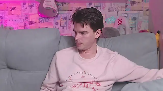 Snapshot of Mike_Burn chatting on February 11, 2:46 pm Mike Burn online show from February 11, 2:46 pm