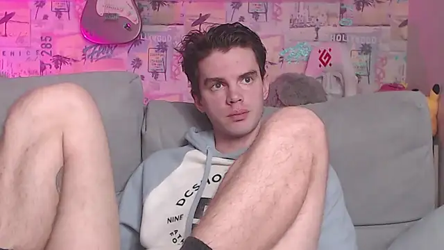 Snapshot of Mike_Burn chatting on February 23, 11:55 am Mike Burn online show from February 23, 11:55 am