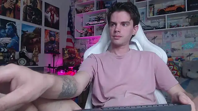 Snapshot of Mike_Burn chatting on March 10, 11:10 am Mike Burn online show from March 10, 11:10 am