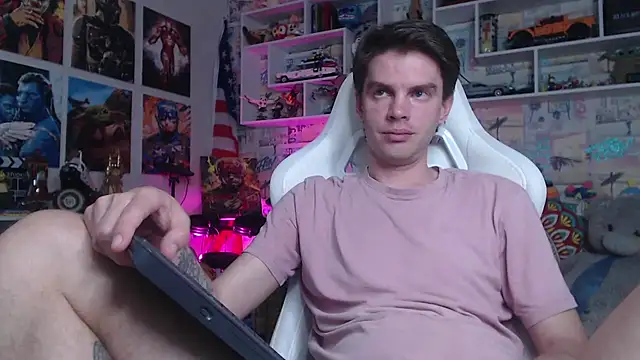 Snapshot of Mike_Burn chatting on March 10, 5:18 pm Mike Burn online show from March 10, 5:18 pm