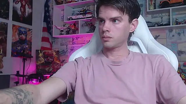 Snapshot of Mike_Burn chatting on March 13, 11:41 am Mike Burn online show from March 13, 11:41 am