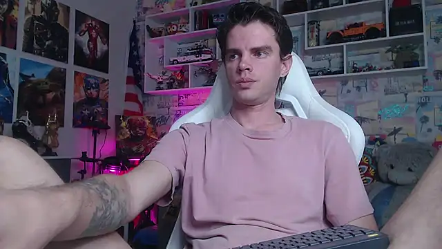 Snapshot of Mike_Burn chatting on March 20, 12:00 pm Mike Burn online show from March 20, 12:00 pm