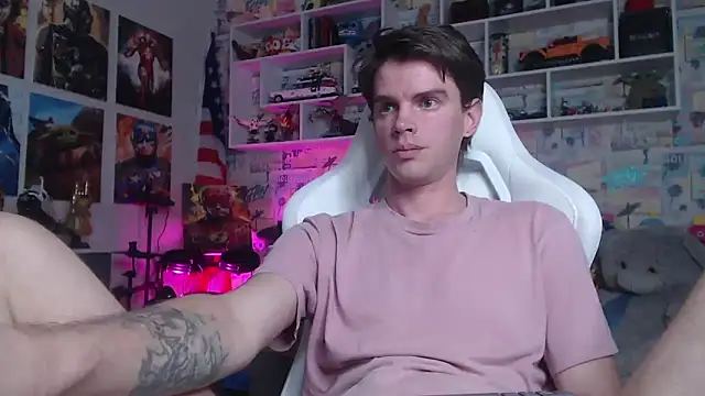 Snapshot of Mike_Burn chatting on March 20, 3:04 pm Mike Burn online show from March 20, 3:04 pm