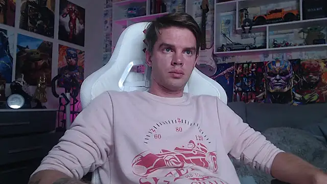 Snapshot of Mike_Burn chatting on October 1, 3:51 pm Mike Burn online show from October 1, 3:51 pm