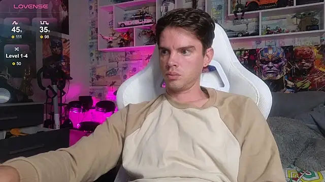 Snapshot of Mike_Burn chatting on October 5, 12:14 pm Mike Burn online show from October 5, 12:14 pm