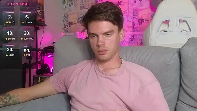 Snapshot of Mike_Burn chatting on November 10, 2:05 pm Mike Burn online show from November 10, 2:05 pm