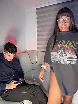 tiana nave online show from March 13, 3:24 am